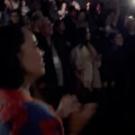 Beatriz Luengo Instagram - New York ha sido una experiencia increíble!! Toda la sala cantando al final de la proyección es algo que imaginamos en edición @nerecrespo y yo. Gracias a todos los que llenasteis ayer el cine en el festival @docnycfest en pleno Manhattan. Thanks @jaielaplante for giving us the opportunity 🙏🏼 Próxima parada Sevilla. Nos vamos con el corazón de los cubanos en la maleta a mi preciosa tierra donde estamos nominados a los @latingrammys 🤞🏼 Patria y Vida ❤️