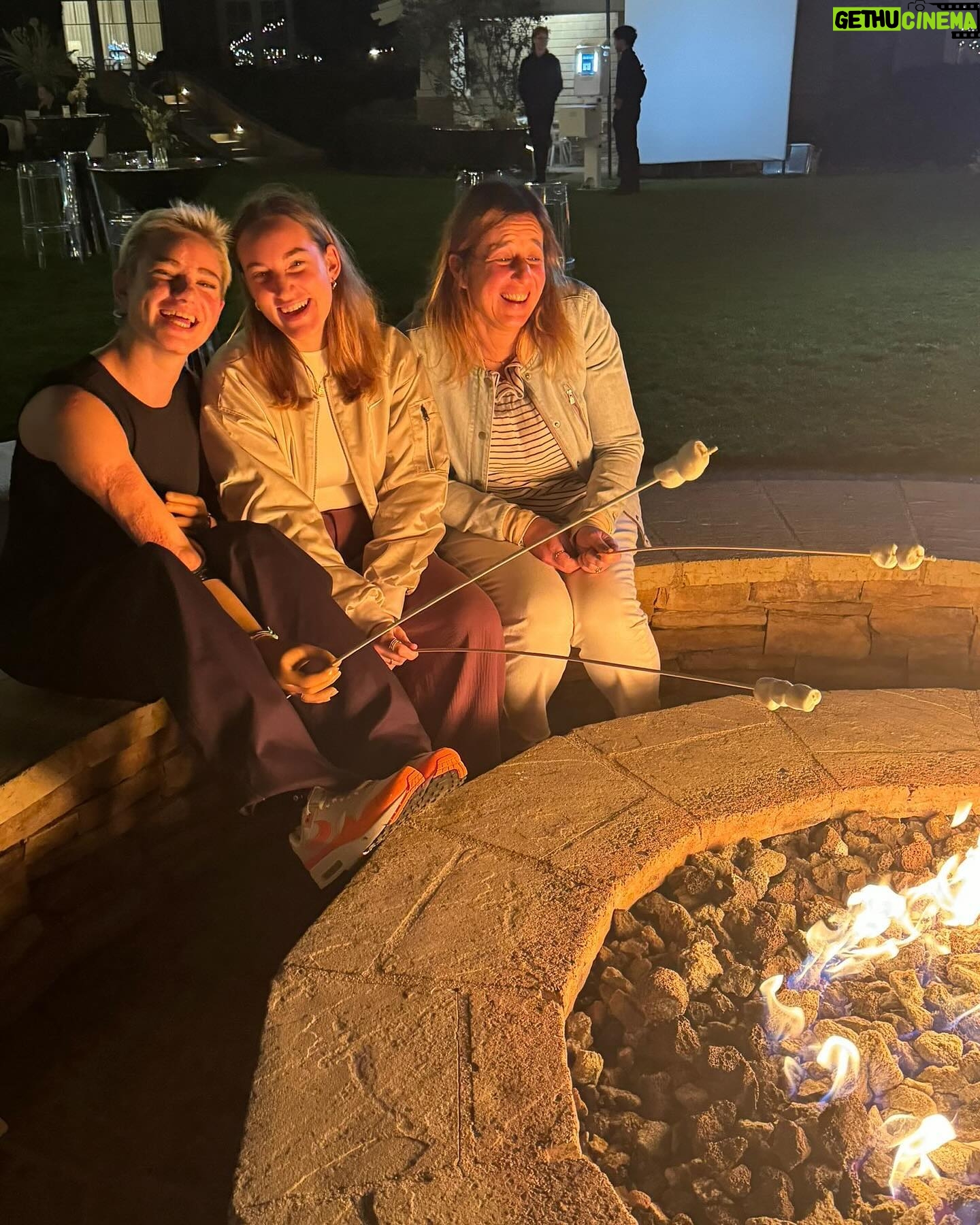 Bebe Vio Instagram - Che settimana pazzesca in California! È stato fantastico condividere esperienze con le ragazze di @nike Athlete Think Tank e poi la giornata a Disneyland Los Angeles con loro e mia sorella @sole.vio…veramente maggica! 🤩