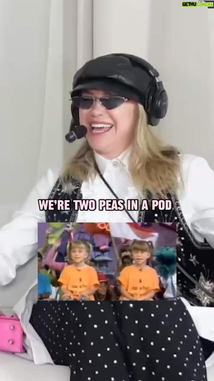 Becca Tobin Instagram - Who knew that one day of exploration in @keltie’s closet would turn @becca into an Olsen twin?! 🤣🤣 And now we can’t unsee it! New episode of #TheLadyGangPodcast is now available on Apple and Spotify or watch on YouTube. #ladygang #podcast #beccatobin #keltieknight #jacvanek #applepodcasts #fashion #fashiondont #fashionfails #lol #marykateandashley #twins #worstlady