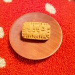 Becky Instagram – 素敵なご縁があり、高知にある『とことこ』というお店を知りました！
たまご・乳製品・小麦粉不使用のお菓子やクッキーがたくさんのお店。
ありがたいことにお店の方からギフトでいただき、こだわりと愛情たっぷりのクッキー食べました！
最高！
いちごクリームとか、きな粉のクッキーとか、本当にすごい！
ありがとうございます。
体にやさしくていいなぁ。
近所にほしかったなぁ。笑

特に米粉パンが名物らしいのでまた感想書かせていただきます。

#gift
#gift抜きにしておいしい
#あと何よりもかわいい
