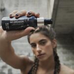 Begoña Vargas Instagram – Perfect hair with @sebastianproes 🌊🖤
#styleisfluid
⚡️Potion 9: nutrición y control ligero
⚡️No.Breaker: 99% menos de rotura