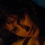 Begoña Vargas Instagram – TODO LO QUE ME MATA ya está fuera!!

Disfrutadlo y subir volumen. 

Estoy Feliz y agradecido con todos los que han formado parte. Esta es muy especial. 

#TLQMM 🫀
@naviproducer 

📺 crew
Produce @doitproduction.es 
Dirigido por @willyrg 
DOP @danielborbujo 
1AC @pinkyalonsocreative 
Wardrobe @luciasobas 
MUAH @celtiamakeup 
Producer @quini.diaz 
Fixer & 📸 @franmunozfotografo 
Aux Produccion @jose_sanchez1990 
Edit & color @el.bonal 
Vídeo commissioner @guillenguita  @sonymusicspain