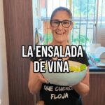 Belén Mora Instagram - “ Y LA ENSALÁ?” Acá esta! Oye el año pa INTENSO! 😎 Lo bueno es que ya estoy bien Anoten: - Lechuga francesa - Rucula - Berros - Champiñones paris ( lo tipicos blanquitos del super) - Aceitunas - Naranja - Queso parmesano Para la vinagreta: - Aceite de Oliva - Aceto balsamico - jugo de medio limon - jugo de 1 naranja - cdta jengibre - cdta mostaza dijon - Sal//Pimienta a gusto