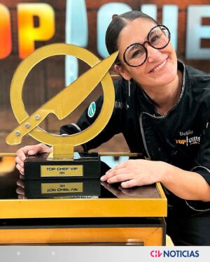 Belén Mora Instagram - ¡Una gigante! 👏🤩

Tras 40 capítulos y un gran desempeño en las cocinas de #TopChefCHV, Belén Mora se consagró como la gran ganadora de Top Chef VIP.

¡FELICITACIONES! 🎉 

#CHVNoticias #CHVShow #FinalTopChef