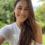 Belén Mora Instagram - 2023 gracias por todo! . No hay ritual mas efectivo que agradecer lo vivido y agradecerlo a concho. ❤️. Resiliencia, amor y humor. Nada mas.