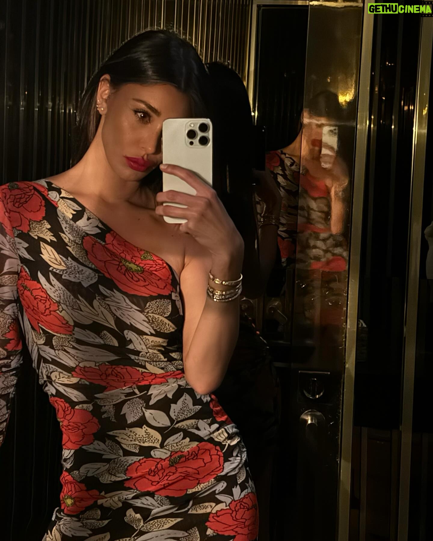 Belén Rodríguez Instagram - ROSSO REBEYA