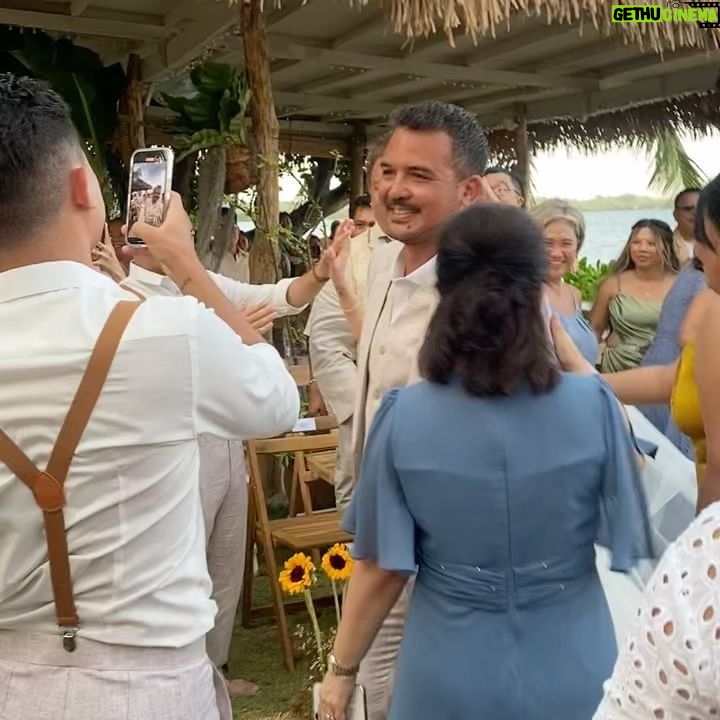 Bela Padilla - 228.5K Likes - Please get married every year, @iamangelicap and @gregg_homan ๐โค๏ธ it was so lovely to witness your wedding ceremony the second time around ๐ it was just as heartfelt, meaningful and perfectly intimateโฆthank you for bringing the best people together for the perfect party! And for having me and @nocir witness your love โค๏ธ
Loved hanging out with friends, Angelicaโs family that also treats her friends like family and our colleagues who I havenโt really seen too much since the pandemic ๐ฅน and of course, the best kapasyalan to haveโฆ @chinitaprincess I always love seeing you happy and thriving! Will always celebrate life with you โค๏ธ
PS: shout out to @valeriecorpuz_ for fixing my hair you rockstar you! And to @neric.beltran for making our beautiful dresses! โค๏ธ
#TrippyHomance #TheWomanisnowaHoman