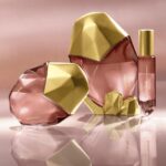 Bella Hadid Instagram – As a flower blossoms, the eyes open 🌹

Discover WINDOW2SOUL: a sheer floral bouquet composed of rose, jasmine & tonka bean.
Shake to activate and get transported to the garden.

Available NOW at Orebella.com