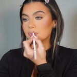 Belle Hassan Instagram - The easiest makeup tutorial you’ve ever seen ✌🏼 Let me know if you want me to add products to the caption 🤍