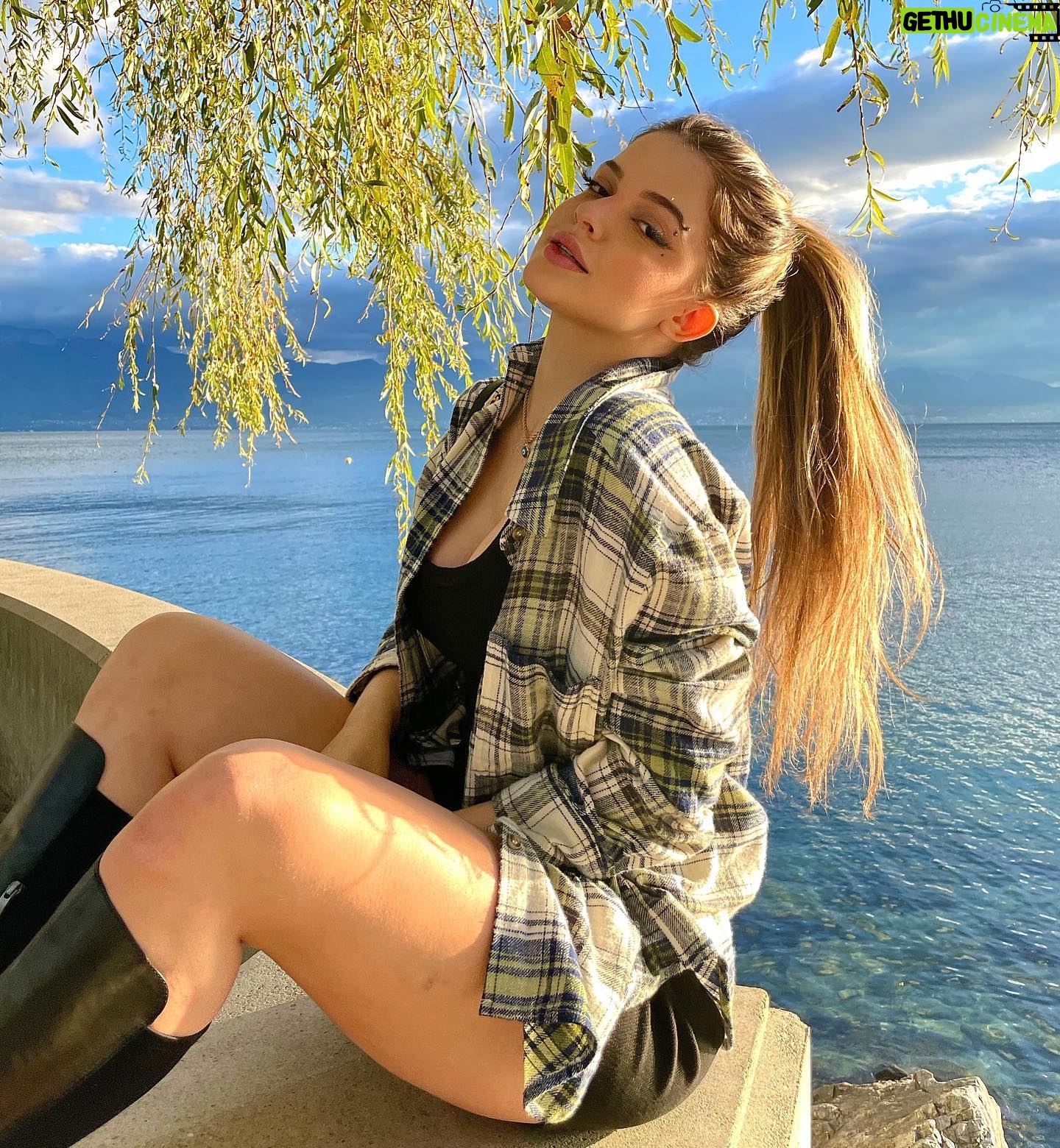 Belle Longwell - 77.6K Likes - get you on my level, do you think you can handle it? 🧨 @fashionnova
.
.
.
.
.
.
look lindo que eu amo 🧨 FashionNovaPartner