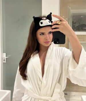 Belle Longwell Instagram - ★¸.•☆•.¸★ Kuromi chan ★⡀.•☆•.★