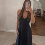 Benafsha Soonawalla Instagram - Pick your player 😜 Obsessed with mirror pix and with this beautiful hotel! @ramadacolombo #ramadacolombo #wyndhamhotels #ramadabywyndhamcolombo #fiftytoalhambra #ramadacolombo50 @goldcoastfilmsofficial #Brownshotelsandresorts Some cool things to do at Ramada - Gardenia Coffee Shop -24/7 restaurant serving a la carte/buffet Alhambra - North Indian Moghul Cuisine Oasis Lounge - Sports Bar Secret Garden- outside bar lounge BAKED - patisserie AYU Balinese Spa Tone Fitness Center - Gym Do visit @ramadacolombo and thank me later hehe 🤍