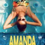 Benedetta Porcaroli Instagram - Evviva❤️❤️❤️! Ecco il poster ufficiale di AMANDA, opera prima scritta e diretta da Carolina Cavalli, presentata in concorso nella sezione Orizzonti Extra della 79ª Mostra Internazionale d’Arte Cinematografica di Venezia e alla 47ª edizione del Toronto International Film Festival nella sezione Contemporary World Cinema. Nel cast insieme a me dei magnifici amici e colleghi. Che emozione!! Al cinema dal 13 Ottobre 👀