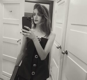 Benedetta Porcaroli Instagram - Thank you Lisbon. 
@festadocinemaitaliano 
🤍