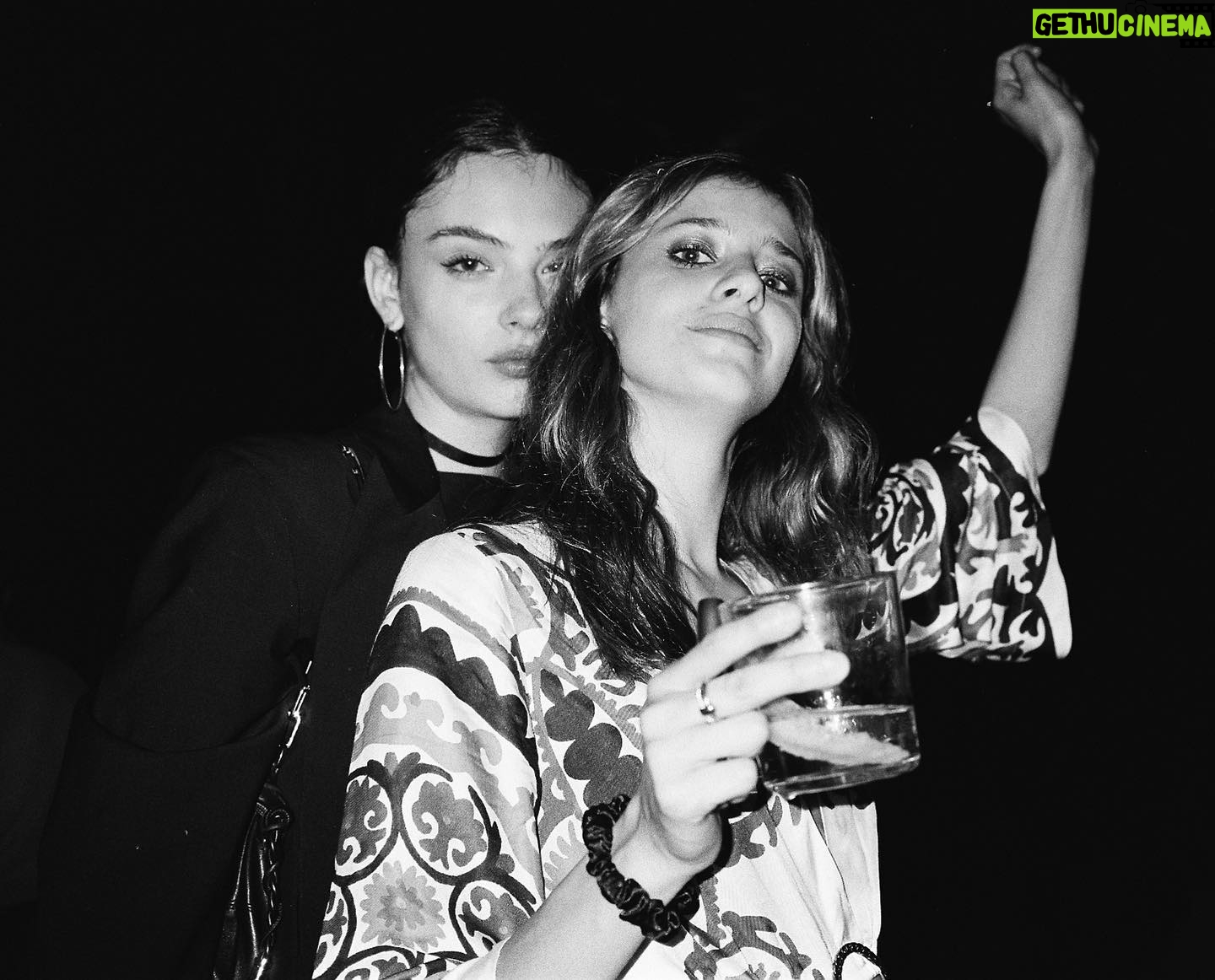 Benedetta Porcaroli Instagram - 💐 luv u