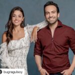 Beren Gökyıldız Instagram - Azize bu akşam saat 20:00 de kanal d de başlıyor👍 @bugragulsoy ve @tugaymercan varsa tabiki izlenir...Reytingi bol yolu açık olsun💕