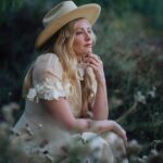 Beth Behrs Instagram – “I was a full-on horse-girl, but both of my parents were teachers and we couldn’t afford riding lessons. When I began working on 2 Broke Girls, I fell madly and deeply back into my horse obsession and was finally able to afford one of my own.”

Click the #linkinbio to read @bethbehrs’ cover story on the COWGIRL App✨

Photographed exclusively for COWGIRL by @abbylinne

#BethBehrsCOWGIRL #iamcowgirl #cowgirl #cowgirlmagazine #western #westernlifestyle #westernfashion #horse #horses #ranchlifestyle #rodeo #ranch