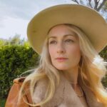 Beth Behrs Instagram - My best #daisyjones meets "who farted" face.... #fauxfur @understatedleather