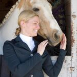 Beth Behrs Instagram – Twas a wonderful day for a show and a winner winner chicken dinner blue ribbon! 🥇🥇🥇thank you to my incredible barn family @dressagecanbefun @sydneyanne_dressagelife @andsewitgrows @jessielochrie_ and especially to this #rescuehorse Nutter Butter who has changed my life and captured my heart!

#dressage #dressagehorse #equestrian #horsegirl #horse #equestrianlife