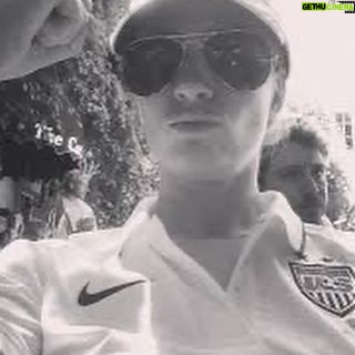 Beth Behrs Instagram - It's that time again... my favorite time ... @uswnt #WorldCup games .... ahhh so happy. This little girl is forever ⚽️their biggest fan!