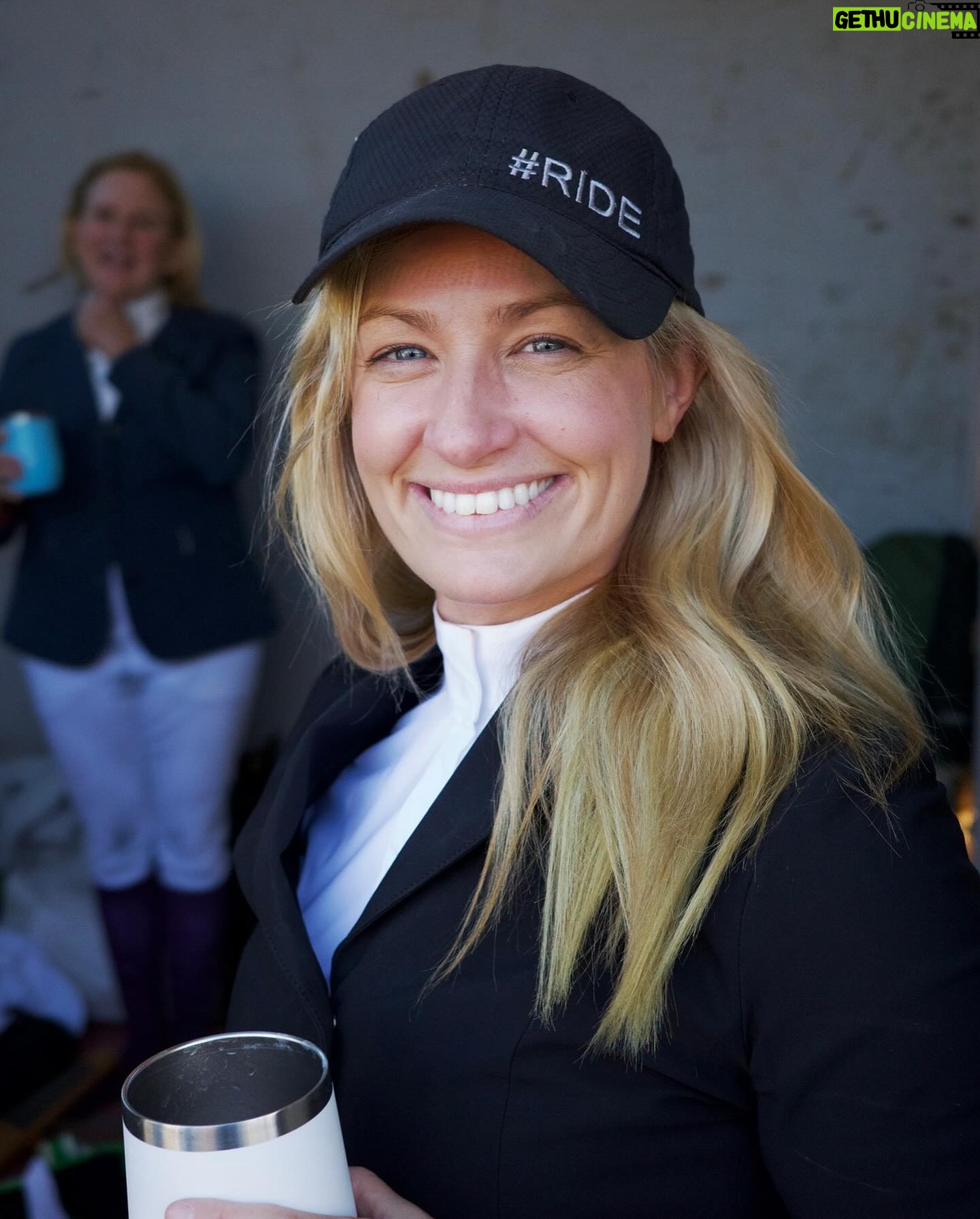 Beth Behrs Instagram - From a kill pen awaiting slaughter in Texas... to blue ribbons! Nutter Butter and I both made our DEBUT in the show ring together yesterday and it was magical. Thank you to @jessielochrie_ and @onceuponahorse for turning this Cowgirl English and introducing me to the incredible @dressagecanbefun - who not only saved Nutter Butter's life and turned him into a superstar, but also made this Cowgirl fall madly in love with #dressage! I am so grateful to everyone for making my first show, and Nutter's, so incredibly memorable. See? #RescueHorses can win blue ribbons! #whorescuedwho #horse #horsegirl #equestrian #equestrianlifestyle