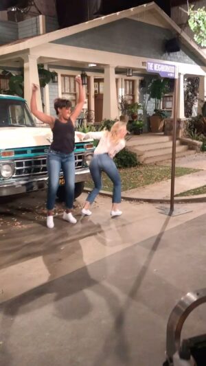 Beth Behrs Instagram - #mood When it's pouring rain and you're stuck inside with an almost two year old..... you DAAAAANNNCE 

@theneighborhood @tichinaarnold #beyonce