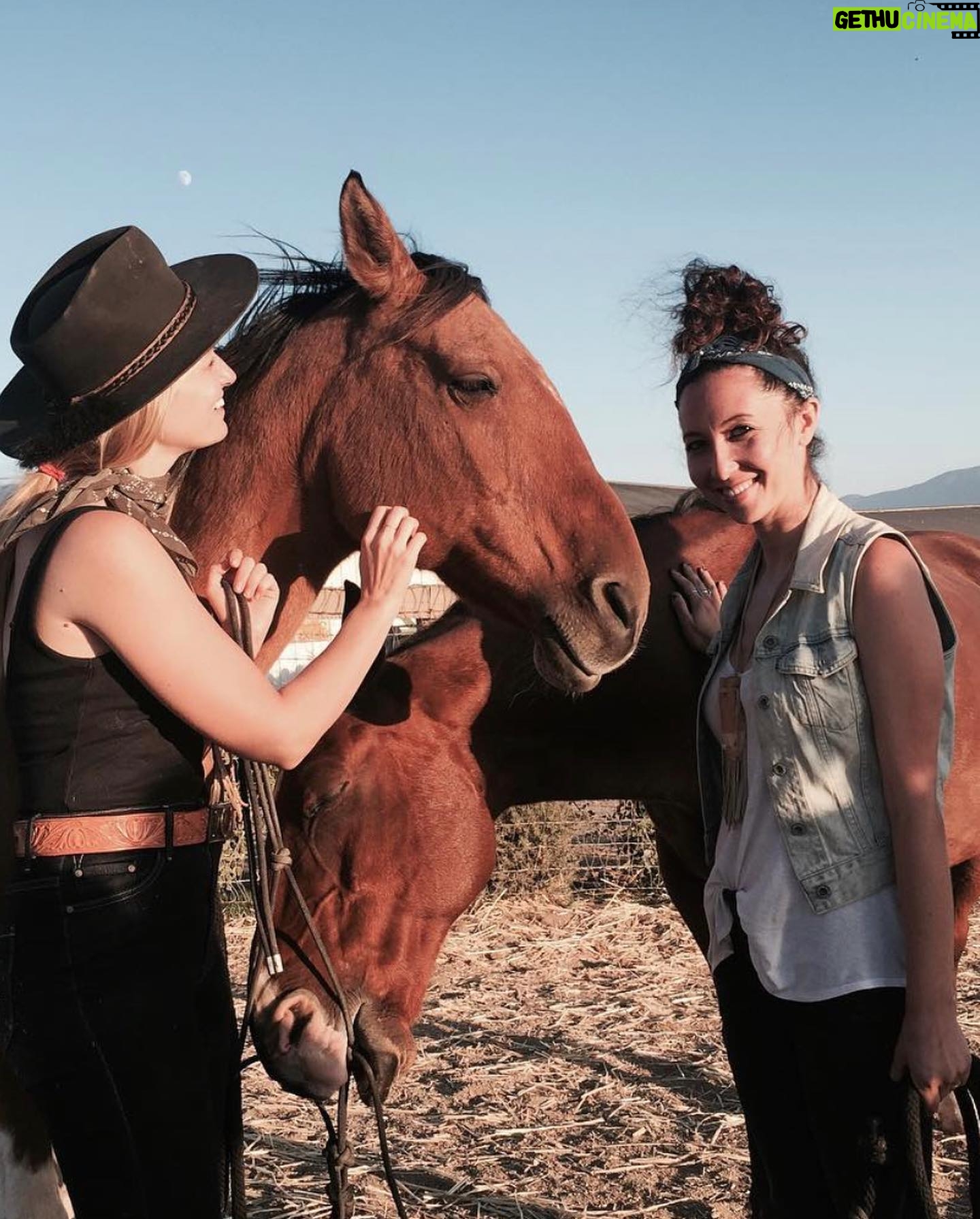 Beth Behrs Instagram - Walking through life for 21 years with this one @alishakalisher . From musical theater camp, to @ucla to weddings, to motherhood. There's no way I could go on this ride called life without you, Lish. Happy birthday to my bestie! If you don't know her incredible music, go to her page, give her a follow and Spotify it up- she sings like an angel!