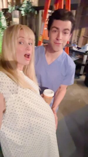 Beth Behrs Instagram - Uh oh! #schmidt and #carolinechanning had a baby! I smell a reboot crossover= #newgirl #2brokegirls ! Shout out to my gals @pixleypecaire and @jillcady_makeup for making this 38 year old look 25 again for @theneighborhood ! And thanks Pixie for suggesting we take my real look from when I was 25! Aka "Caroline Channing"! Can't believe it's been 13 years since the pilot!
