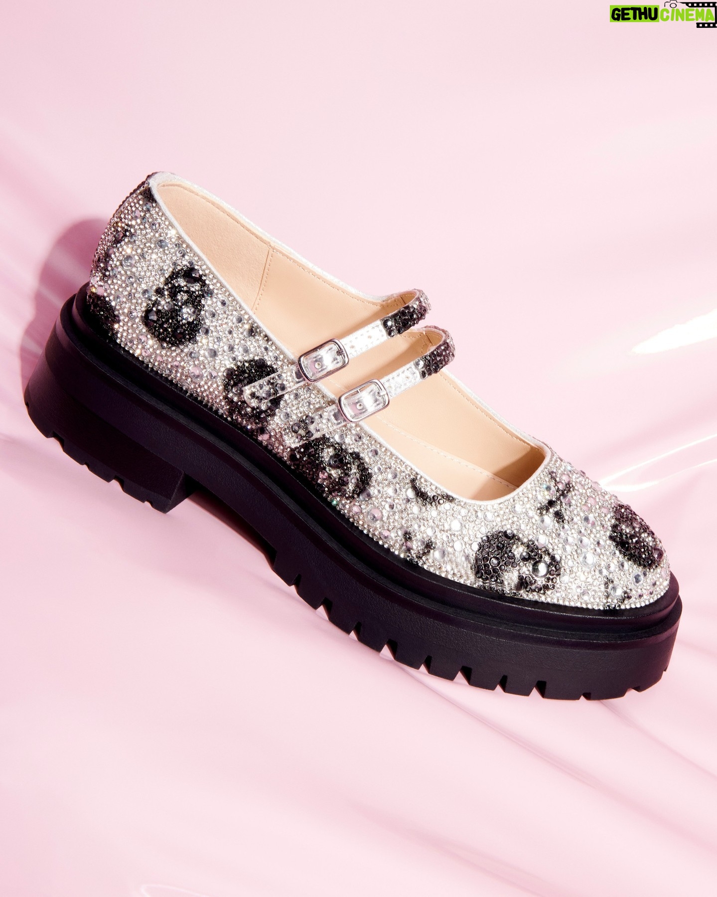 Betsey Johnson Instagram - To die for. 💀💗