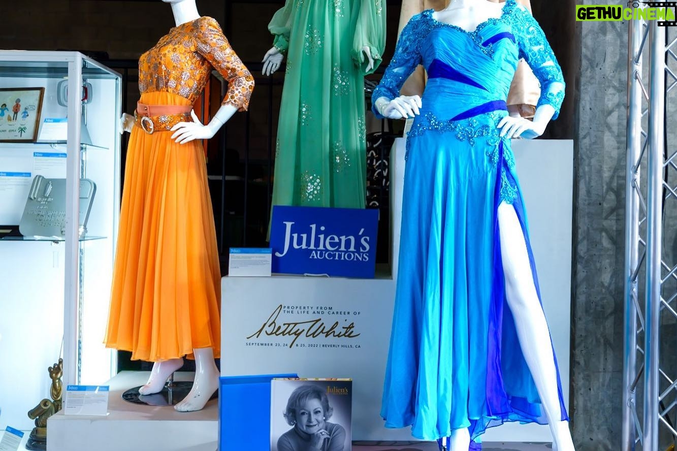 Betty White Instagram - Some photos from Julien’s Auctions Exhibition of The Life and Property of Betty White… if you’re in or around Los Angeles, stop by this week and check it out.