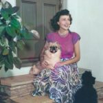 Betty White Instagram – Happy National Pet Day to all my animal friends out there, both two legged and four legged! I have been a pet lover all my life. #nationalpetday