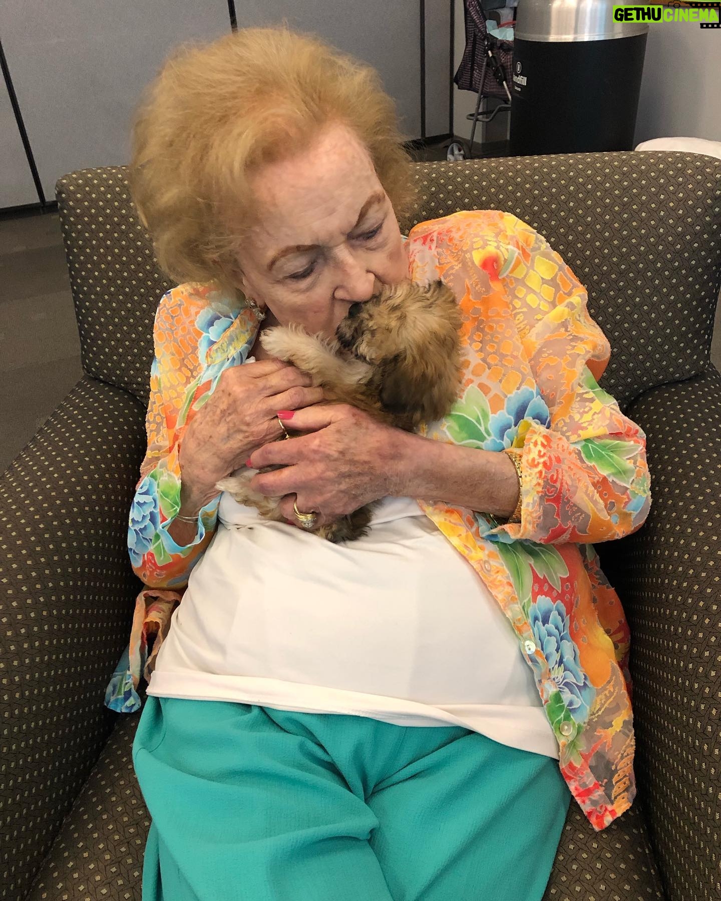 Betty White - 58.7K Likes - Happy Monday! Happiness is… a snuggly puppy.