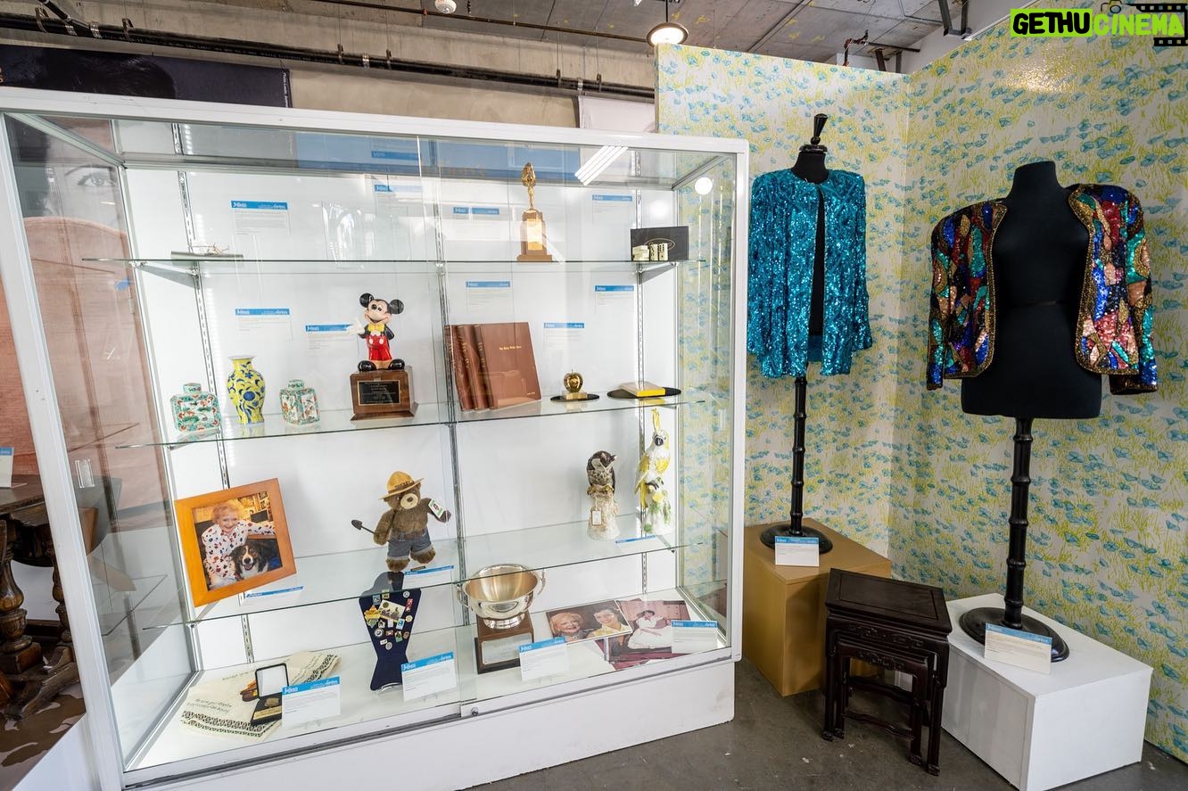 Betty White Instagram - Some photos from Julien’s Auctions Exhibition of The Life and Property of Betty White… if you’re in or around Los Angeles, stop by this week and check it out.