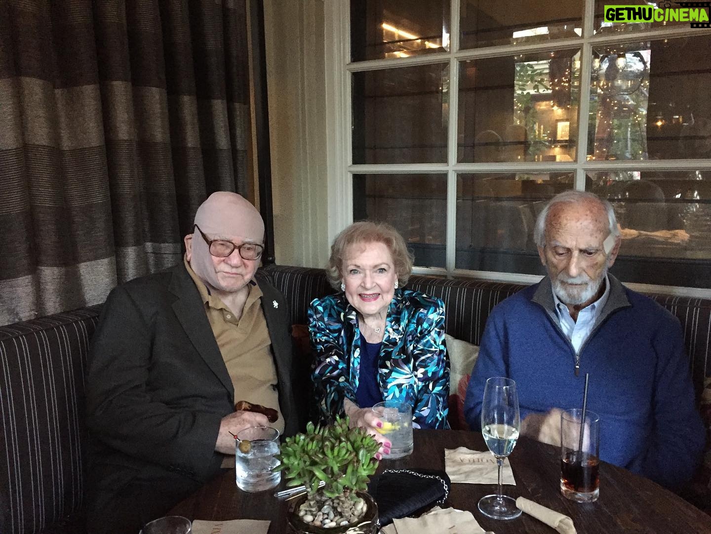 Betty White - 65.8K Likes - How about these three legends?!? Betty with Ed Asner and Jay Sandrich - director of The Mary Tyler Moore Show and responsible for suggesting Betty play Rose on GG instead of Blanche ❤️❤️❤️