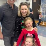 Beverley Mitchell Instagram – They make everyday feel like it’s Christmas everyday! #holidayseason #holidayshow @tipsyelves