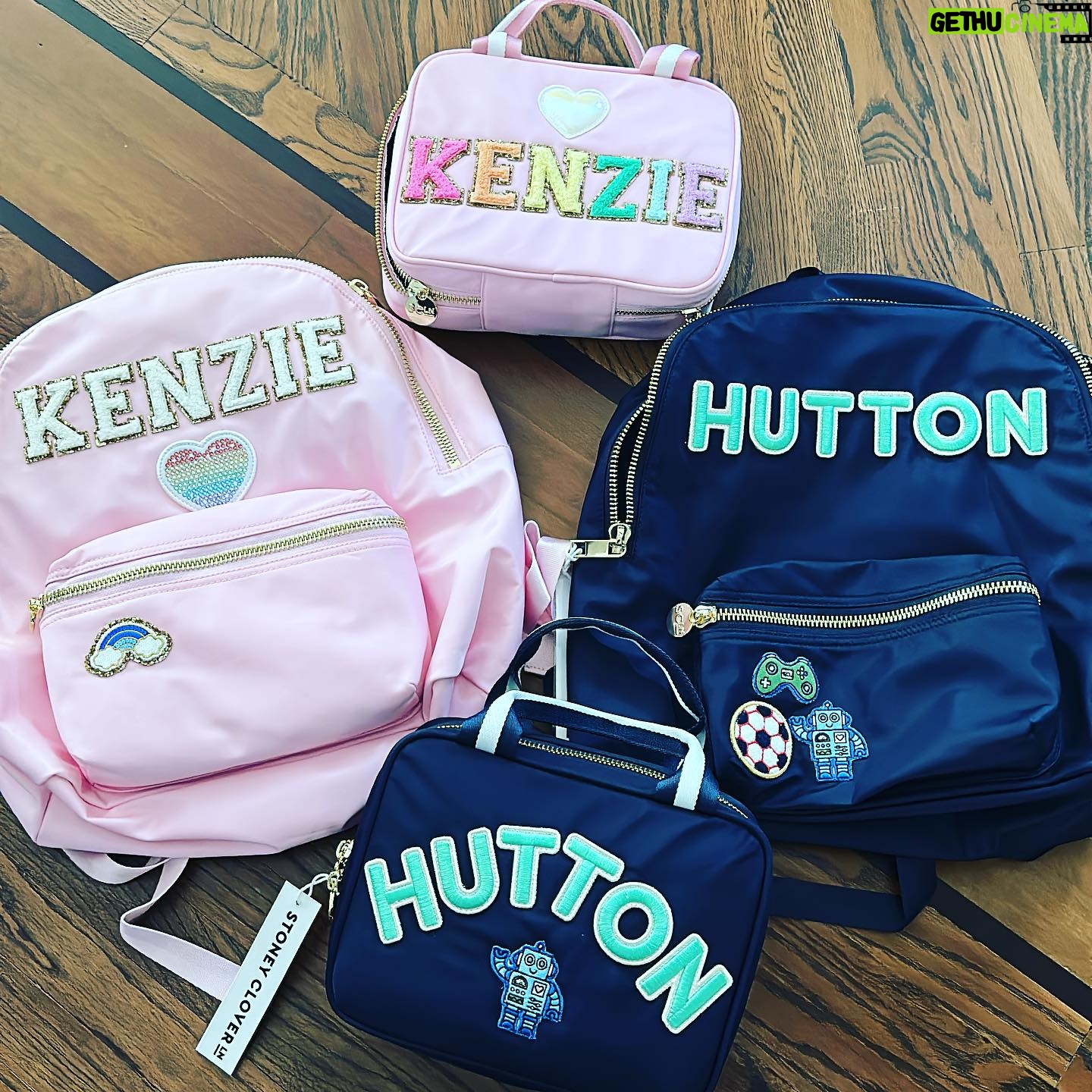 Beverley Mitchell Instagram - Ok so I wish I was this cool when I was in school!!! @stoneyclover you kill it every year! Love! #backtoschool