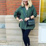 Beverley Mitchell Instagram – My new favorite look! Click the link in bio to shop! Oh and did I mention that my button down is the softest shirt ever and protects me from UV. But like seriously! @shopdaise @bandolierstyle @pact