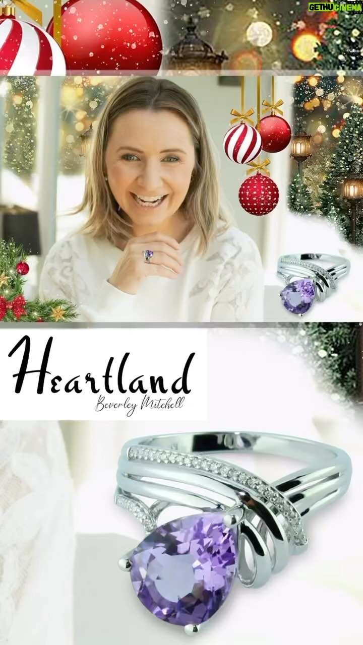 Beverley Mitchell Instagram - Still looking for some last minute gifts? Checkout out @heartlandbybeverley Everything is on sale! Link in bio! #christmas #gifts