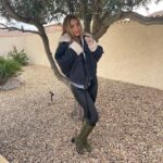 Beverly Bello Instagram – 🚨 BIG CONCOURS INSTAGRAM 🚨
Www.grossiste-en-ligne.com
La seule boutique en ligne de vêtements pour femme à vendre à prix grossiste aux particuliers ❤️

Des gains  d’une valeur de plus de 1500€ à gagner🍀🤑 ! 
Pour participer c’est très simple:
-Être abonnée à @grossiste_enligne et mon compte @beverly_b_officiel
-Liker cette publication et inviter 2 amis en commentaires à participer!
– Créer un compte particulier ou professionel sur www.grossiste-en-ligne.com
-Doublez vos chances en partageant le post et taguant @grossiste_enligne 🍀✨

🌟Un gagnant sera tiré au sort chaque mercredi pendant 11 semaines sur leur instagram @grossiste_enligne du 01 décembre 2021 au 09 Février 2022
et remportera 100€ de bons d’achats chez www.grossiste-en-ligne.com🌟

Et comme grand final le 09 Février 2022 parmi tous les participants, un grand gagnant remportera une carte cadeau SEPHORA d’une valeur de 100€, 100€ de bons d’achats Modress.com et 200€ de bons d’achats grossiste-en-ligne.com💥🛍🤩

 Retrouvez toutes mes tenues sur leurs sites et profitez de -10% sur tout le site avec mon code: Beverly10
 www.grossiste-en-ligne.com