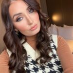 Beverly Bello Instagram - 🤎🤍