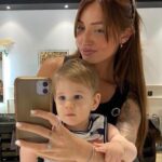 Beverly Bello Instagram – À toi dont j’ai l’honneur d’être ta marraine , je serai toujours là pour toi mon petit Louis d’amour que j’aime ♥️ 

L’un de mes plus beaux rôles Merci @marionpaulabarone @drn_r7 ♥️