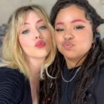 Bia Arantes Instagram - vocês que vivem perguntando qual é meu próximo cabelo, com certeza não esperavam por essa: sobrancelha pinkynizada! Lov u @jessicapinkbeauty Rosa Louca