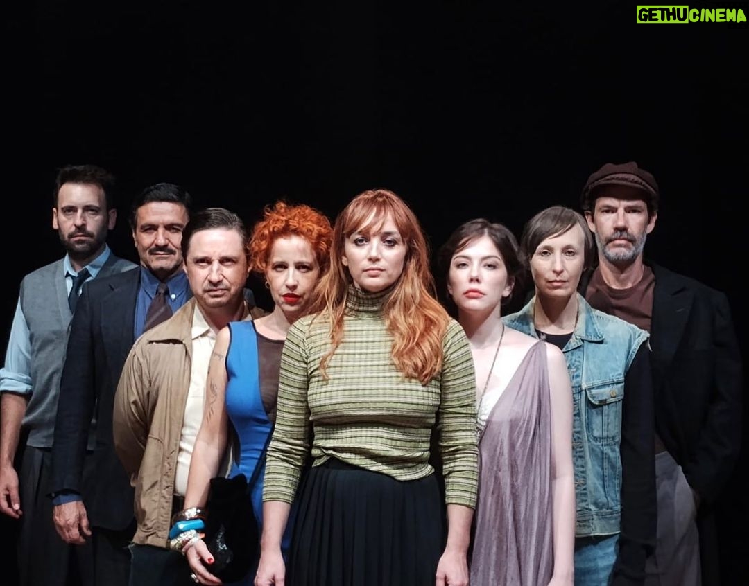 Bia Arantes Instagram - O TEMPO E A SALA - de Botho Strauss / estreia nacional dias 28 e 29 de março no Festival de Teatro de Curitiba 🎭