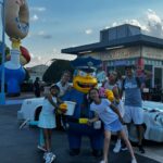 Bia Torres Instagram - dia incrível na @universalorlando hojeee! 🌎♥️ dica pra quem vem é comprar o "Express" pra conseguir fazer todas as atrações, fizemos e repetimos tudo o que amamos e a experiência foi 100%. @universaldestinationsbrasil