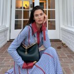 Bianca Balti Instagram - @etro @marcodevincenzo 🍁🍂 #etro #etrovelabag #ad