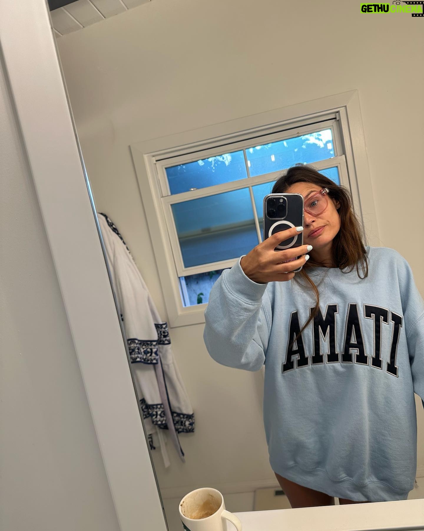 Bianca Balti Instagram - Sundays are for Self-love 💘 #amati