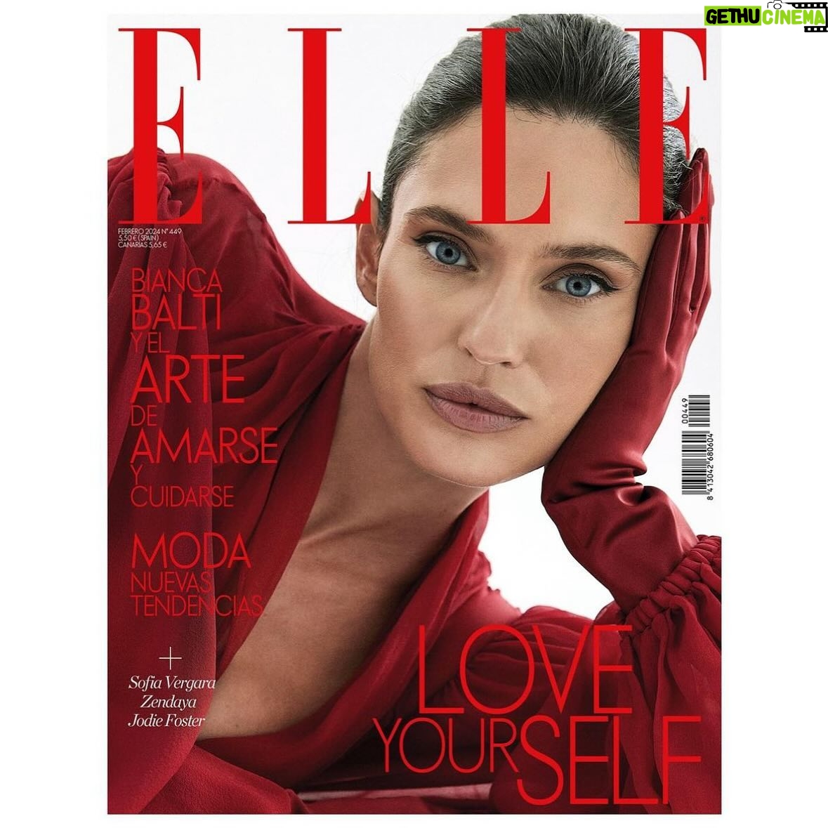 Bianca Balti Instagram - LOVE YOUR SELF! You’re not really loving life until you can love yourself ❤️ Thanks @elle_spain for this empowering cover! Fotógrafo: @rociorramos Realización: @barbaragarralda Maquillaje: @bianca__marzocchi Peluquería: @vickymarcosg para Sebastián profesional Manicura: @lucerohurtadonails Entrevista: @saiz_claudia