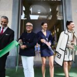 Bianca Balti Instagram - Milan is shining brighter with the new @swarovski Duomo flagship store ✨💎✨ #Swarovski #SwarovskiDuomo #adv