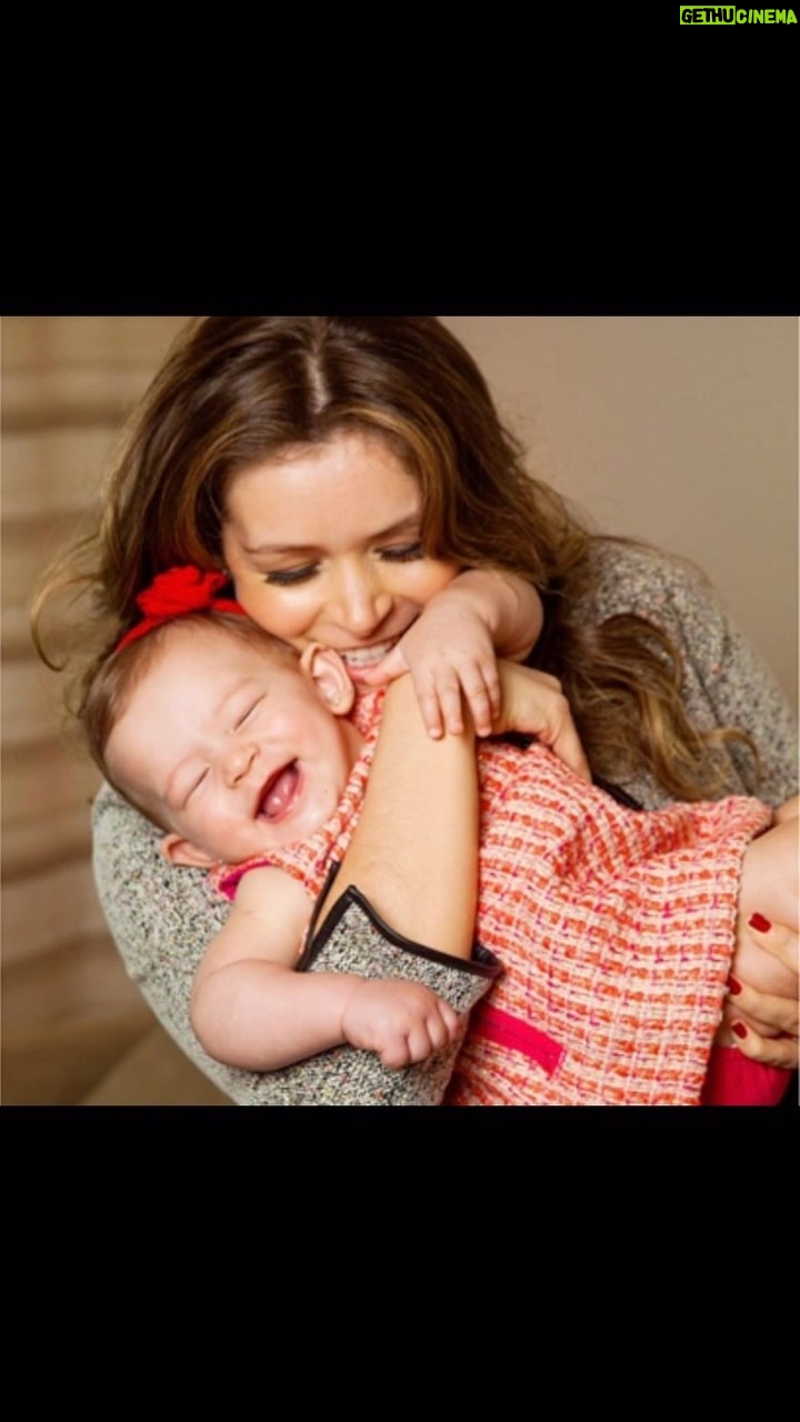 Bianca Castanho - 24.9K Likes - Vídeo mais lindo do mundo, que eu ganhei no dia das mães, editado pela Cecília 🥹😍💞👭🏼💗 Maior Amor do Mundo!!!! Me sinto muito abençoada por ser sua mãe e sem dúvida nenhuma, esse é o meu melhor papel e o mais importante da minha vida!!!! Meu amor, minha melhor companhia, minha parceira de filmes, de jogos, de karaokê… minha alegria, minha luz, minha vida todinha!!!! Te amo ao infinito e além 🫶🏻♾️❤️ #maeefilha