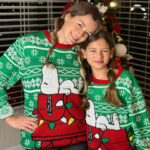 Bianca Castanho Instagram - Matching ❤️👭🏼❤️ #christmassweater
